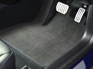 Volkswagen e-Golf Mk7 2014-2021 Car Mats // Black Super, Blue Trim, No Heelpad