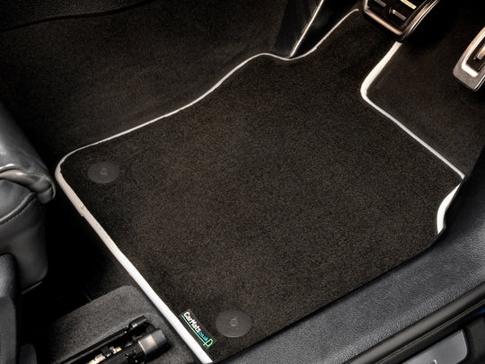 Volkswagen Transporter T6.1 Van 2019-2025 Van Mats (walkthrough) // Black Executive, White Trim