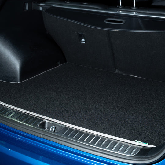 Ford Focus Mk3 Hatchback (no sub) 2011-2018 Boot Mat // Black Motor, White Trim