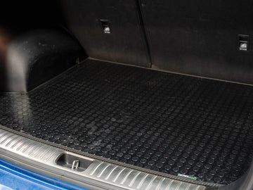 Genuine Vauxhall Astra J 2010-2015 Deluxe Tailored Rubber Car Mats – Black (Set Of 4)