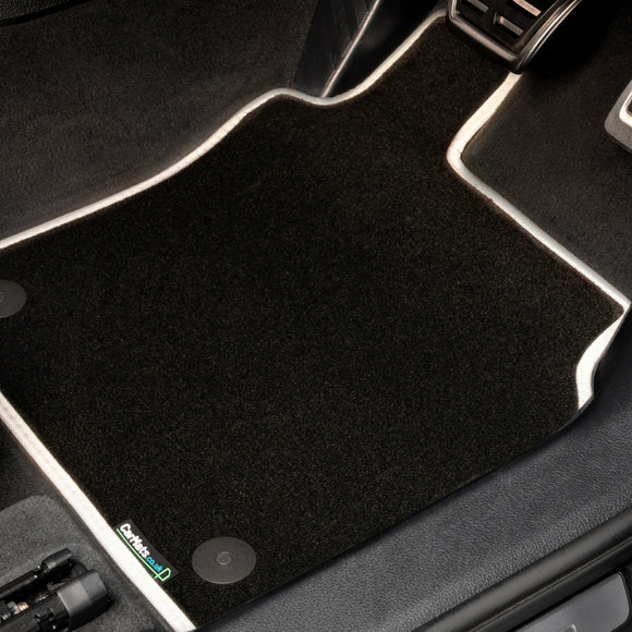 Nissan Note 2006-2013 Car Mats // Black Super, White Trim, No Heelpad